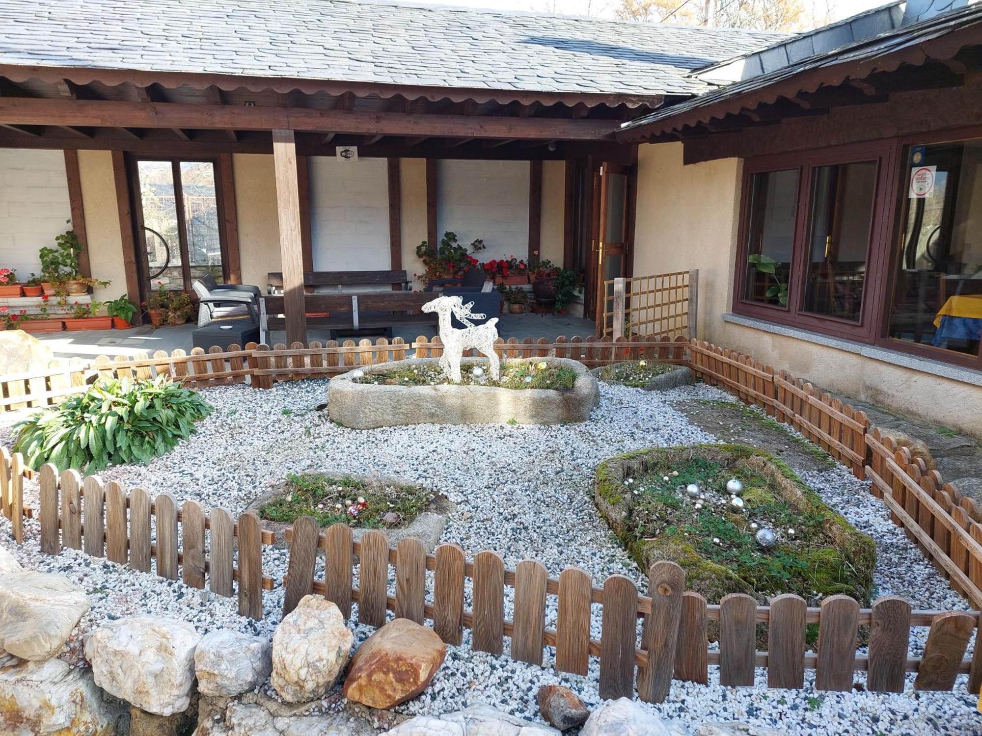 Casa Del Cura * Rozas